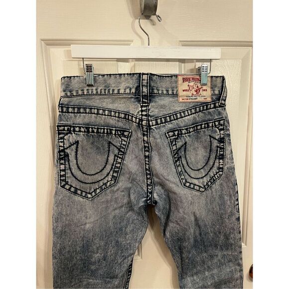 True Religion Mens Stone Washed Straight Leg Jeans sz 31 EUC - Picture 7 of 10